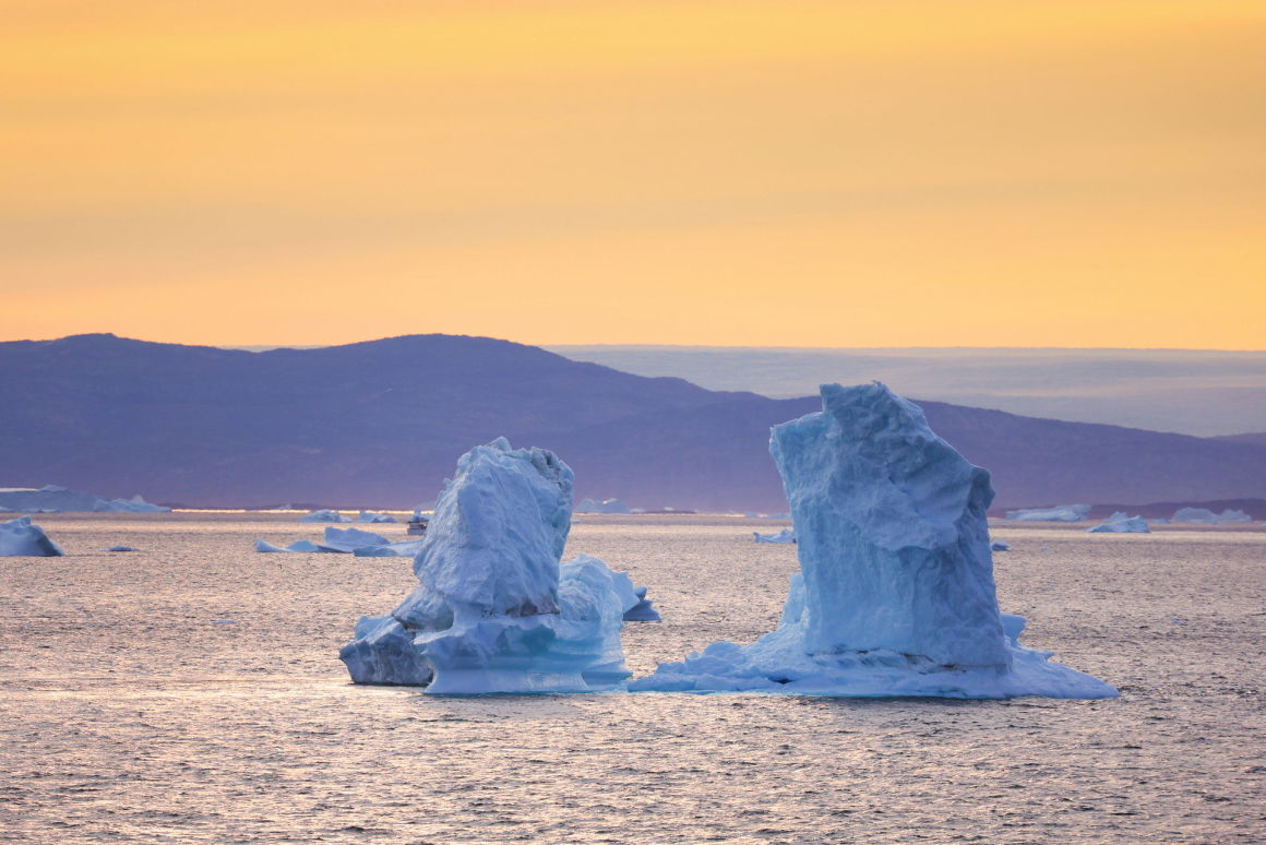 Uummannaqicebergs