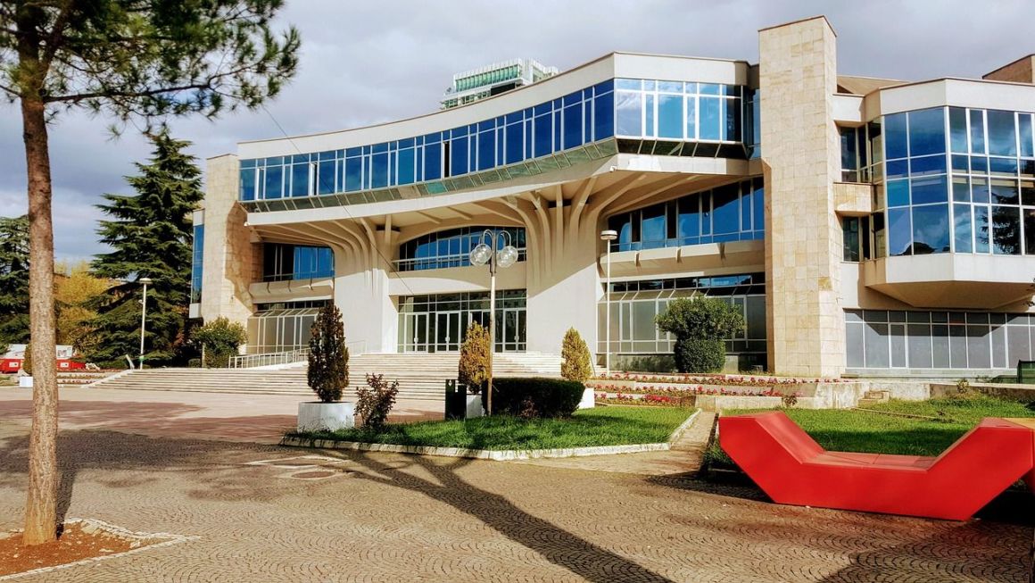 tirana_congress-5367745_1280