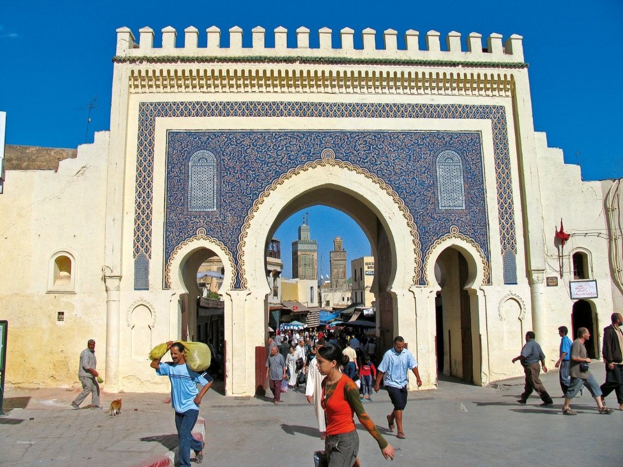 DER1264022_Stadttor_Bab Boujeloud_Fes