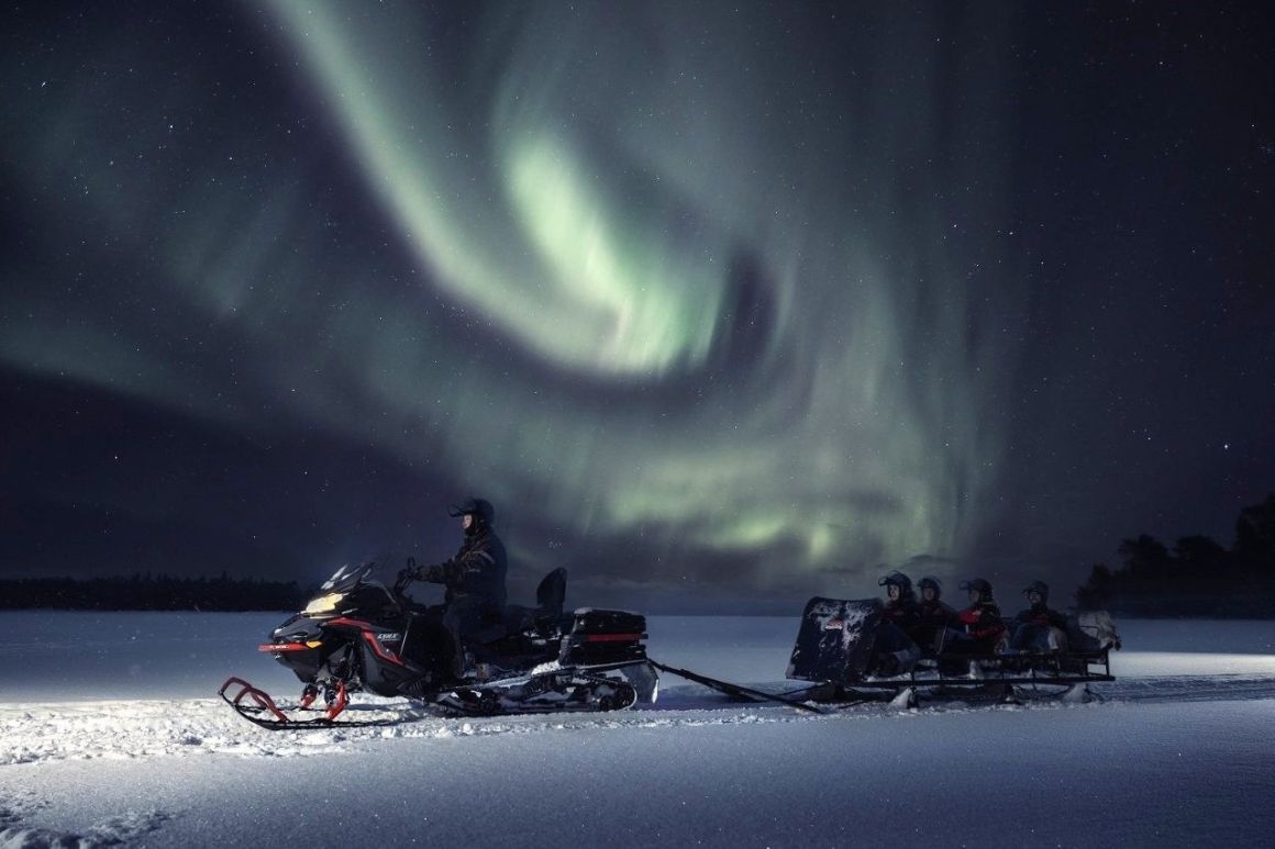 Schlittentour durch das Winter-Wunderland©PrimaReisen helle Kopie 